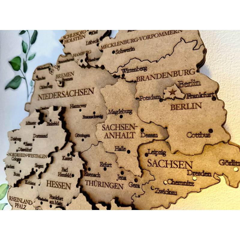 Holz 3D Karte von Deutschland mit detaillierter Schnitzerei und Gravur (Holz Natur - 8XL – Höhe: 150 cm (1.5 m))
