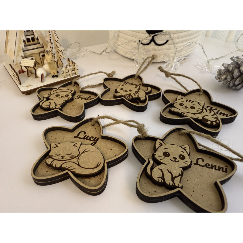 5 Stk. Personalisierte Weihnachtsanhänger mit Namen und Katzen - einzigartige Geschenke für die Feiertage